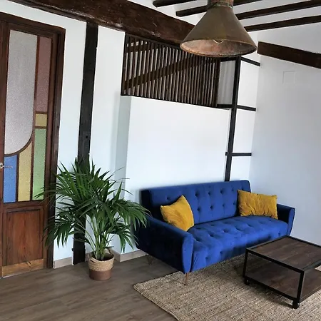 Coqueta Casita De Pescadores Frente Al Puerto