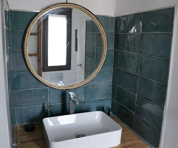 Coqueta Casita De Pescadores Frente Al Puerto Denia